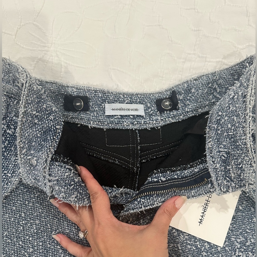 MANIÈRE DE VOIR- Anne Mid Blue
High Waisted Boucle Denim Cargo Pants NWT - Picture 10 of 15